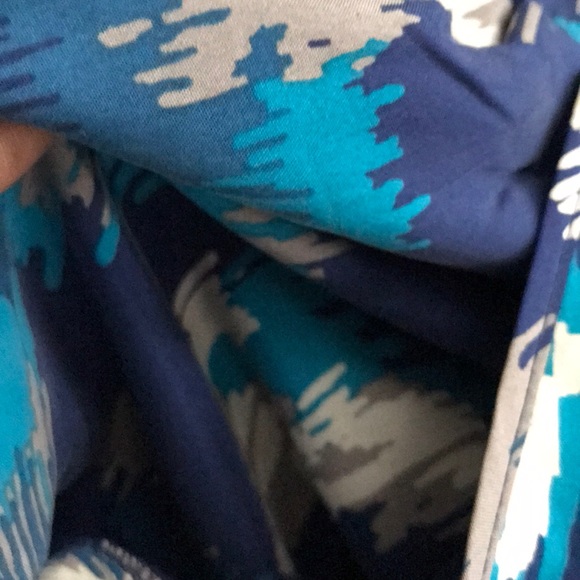 Women’s Skirt - Picture 3 of 4